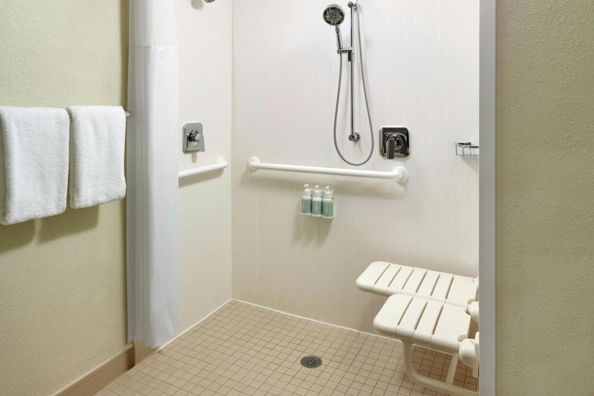 Courtyard Toledo Rossford/perrysburg 3*